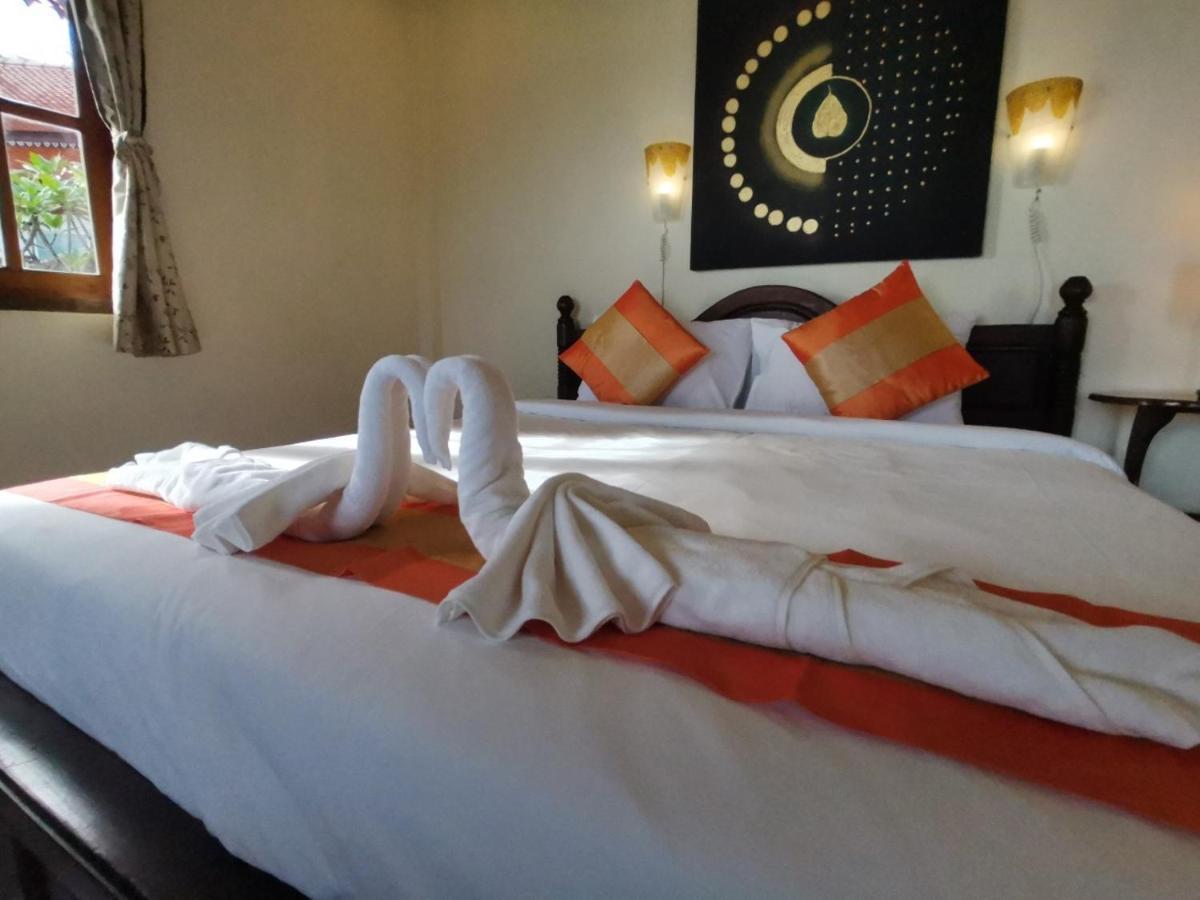 Grand Sea Beach Resort Haad Rin Exteriör bild