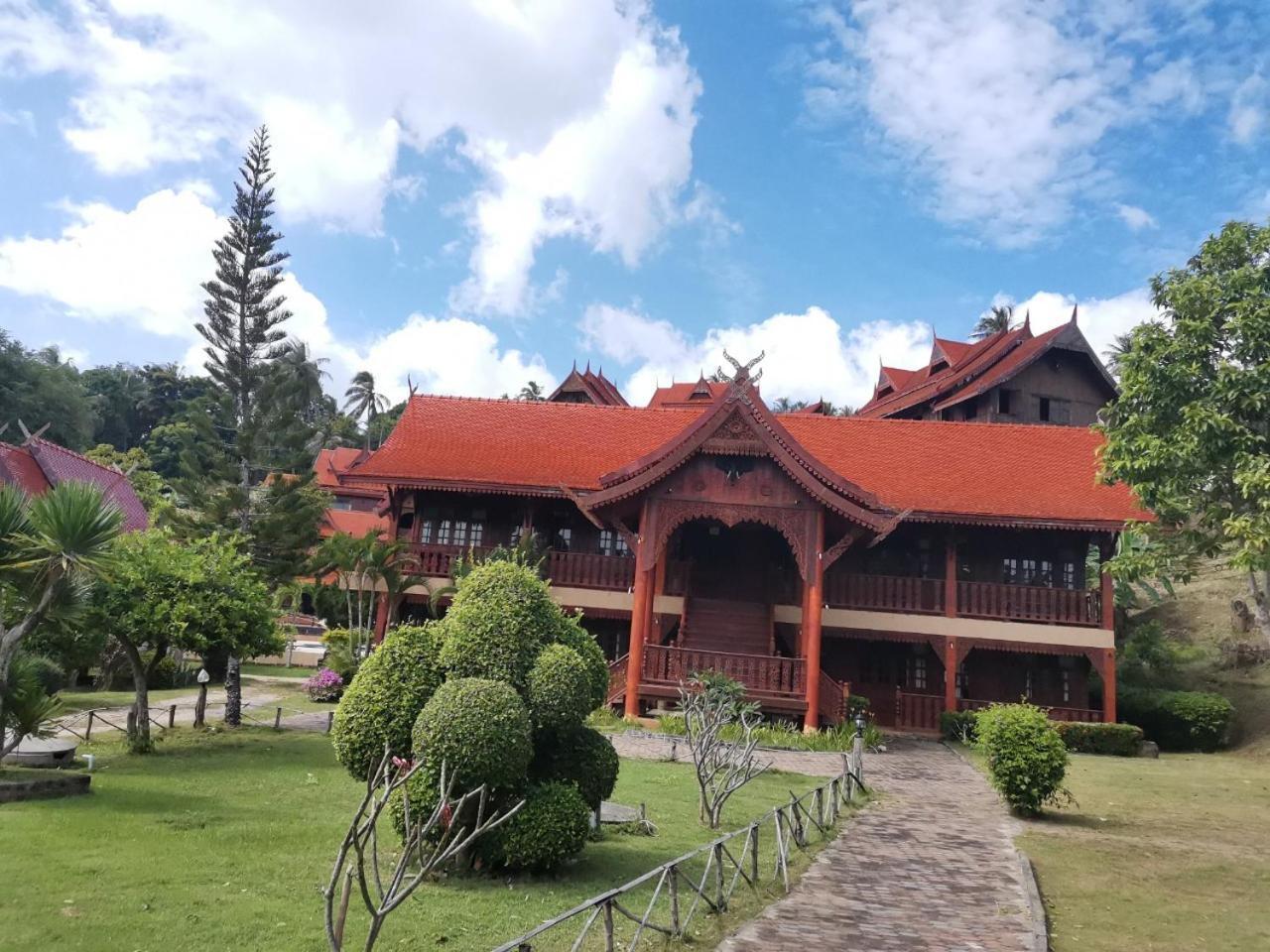 Grand Sea Beach Resort Haad Rin Exteriör bild