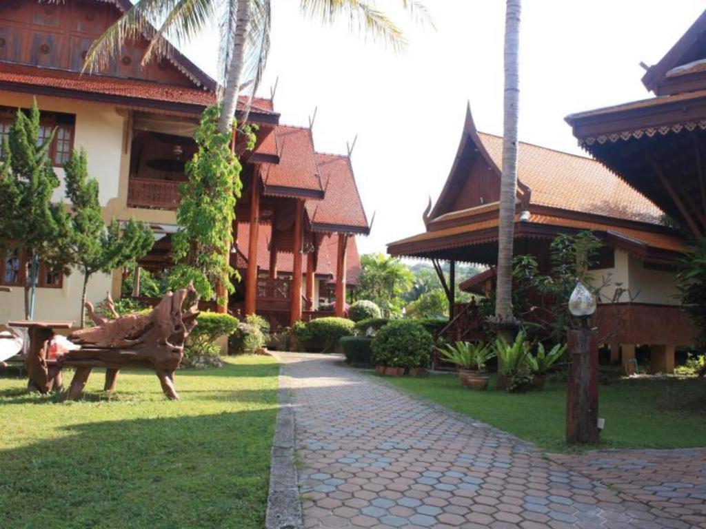 Grand Sea Beach Resort Haad Rin Exteriör bild