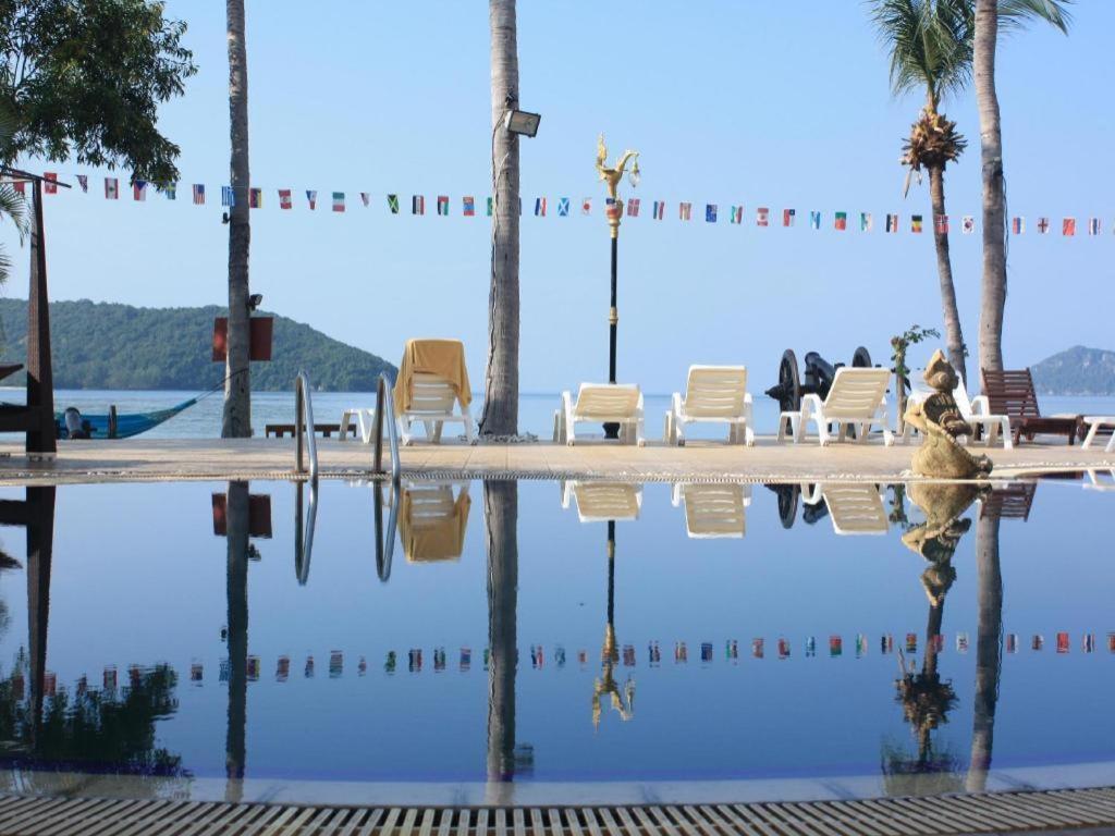 Grand Sea Beach Resort Haad Rin Exteriör bild