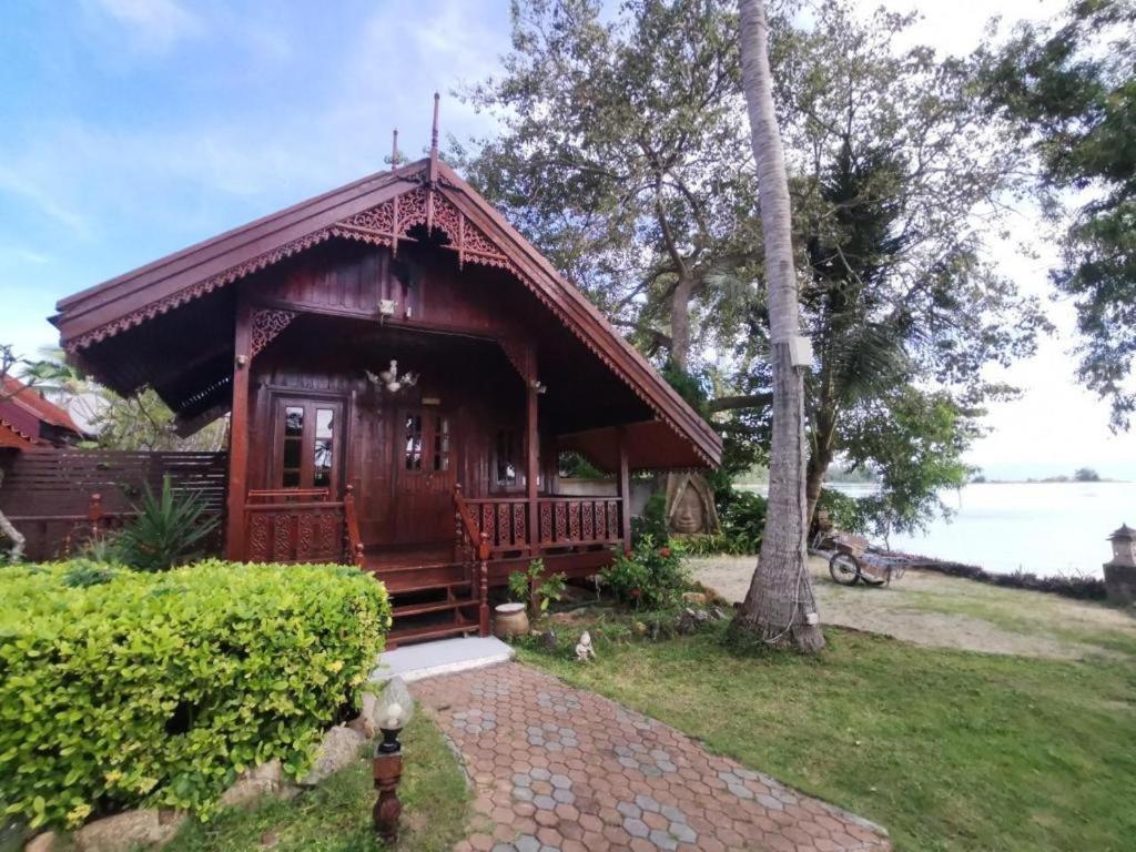 Grand Sea Beach Resort Haad Rin Exteriör bild