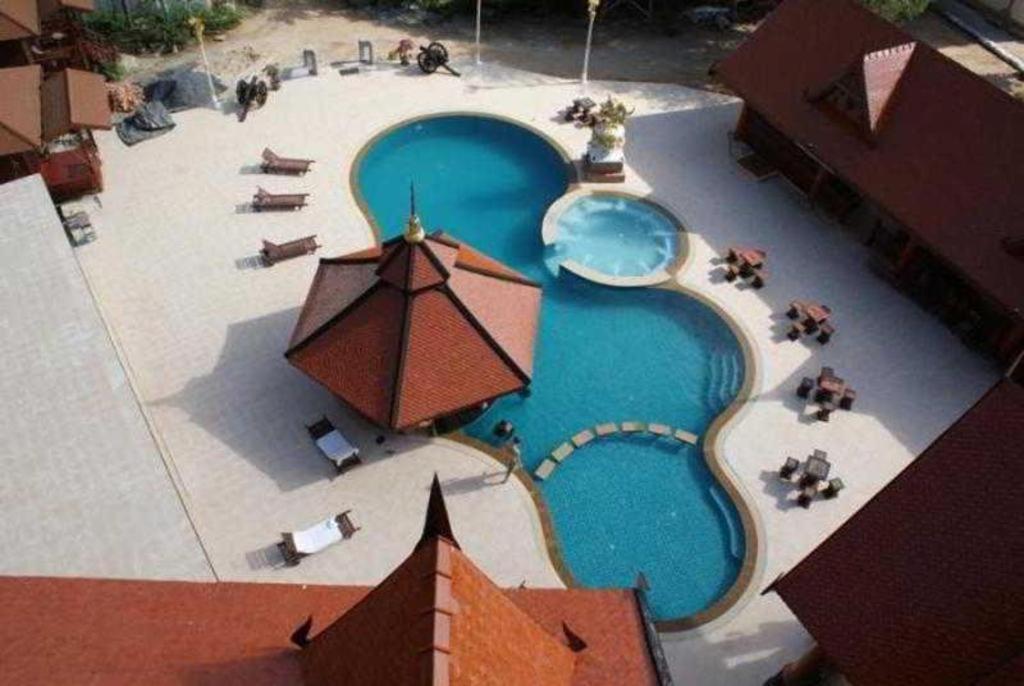 Grand Sea Beach Resort Haad Rin Exteriör bild